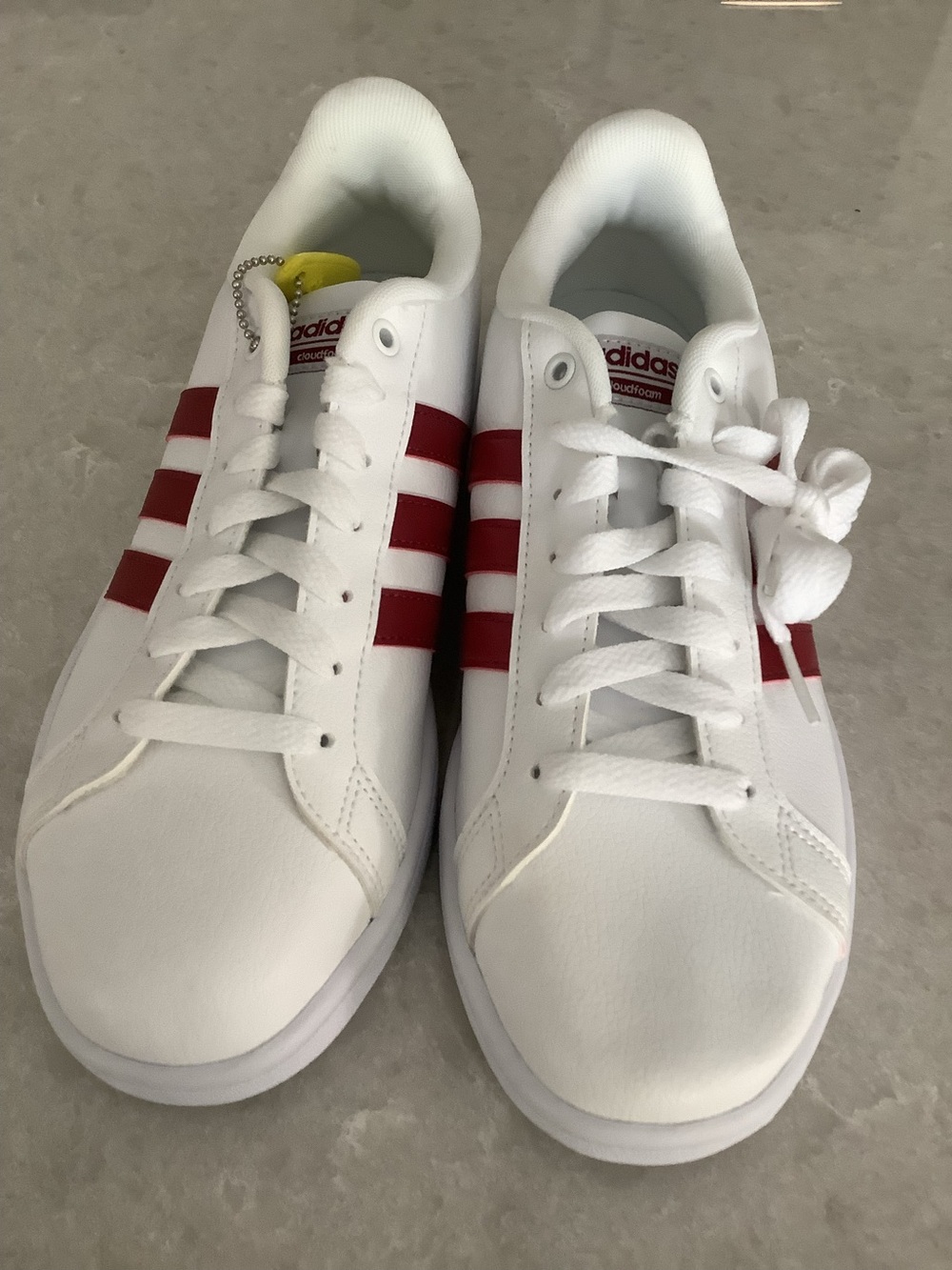 Adidas Cloudfoam size 9 new